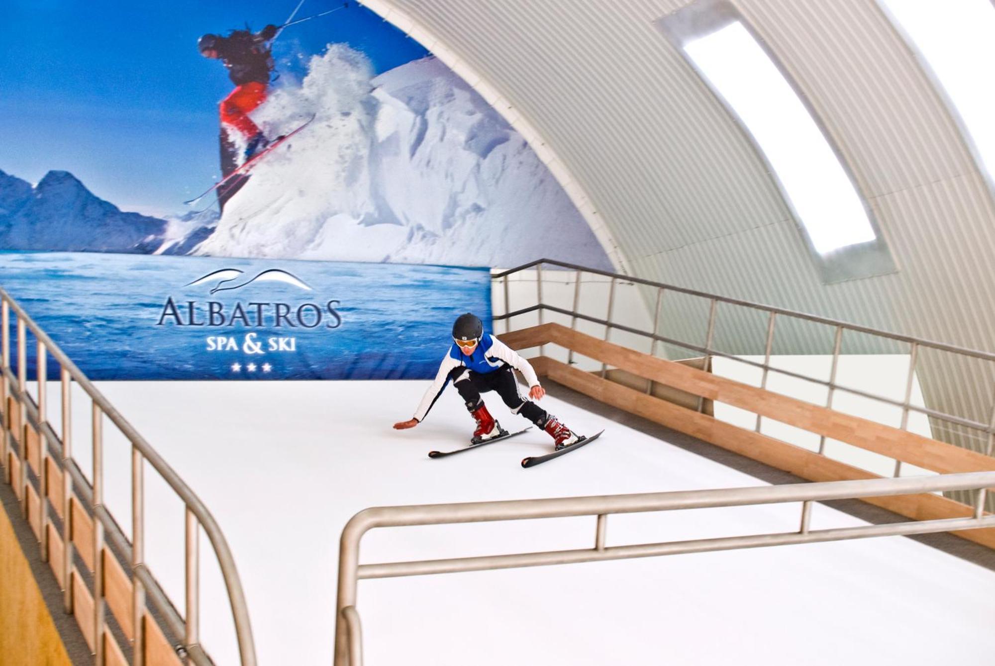 Albatros Spa & Ski ยารอสวาเวียซ ภายนอก รูปภาพ